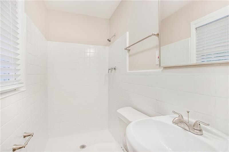 245 E Simon Terrace Nw - Photo 8