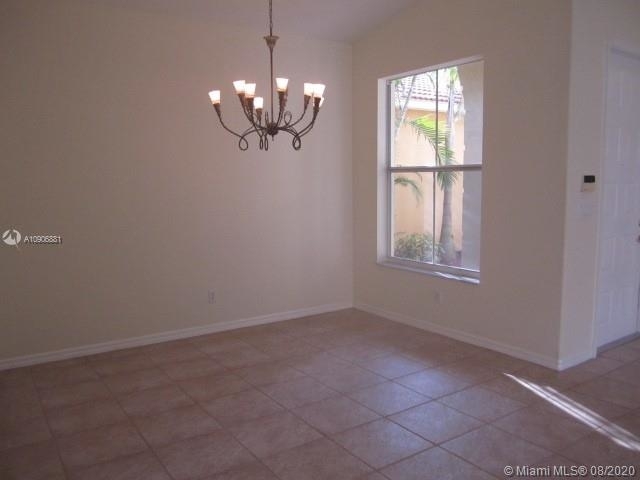 5869 Nw 120th Ave - Photo 10