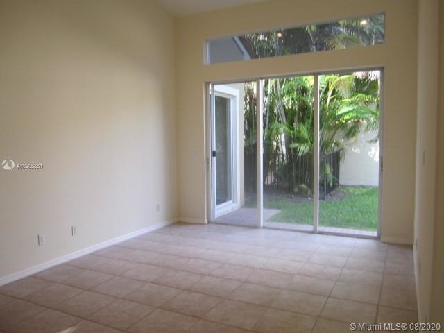 5869 Nw 120th Ave - Photo 9