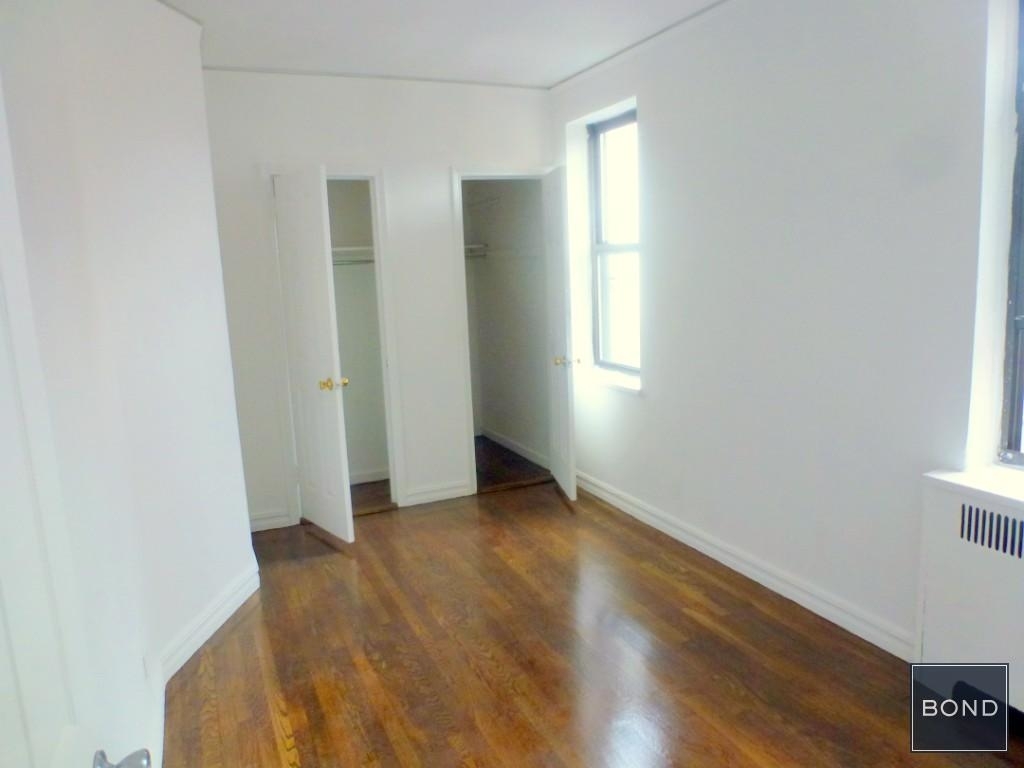 315 West 21st Street - Photo 8