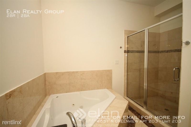 4651 N Greenview Apt 203 - Photo 17