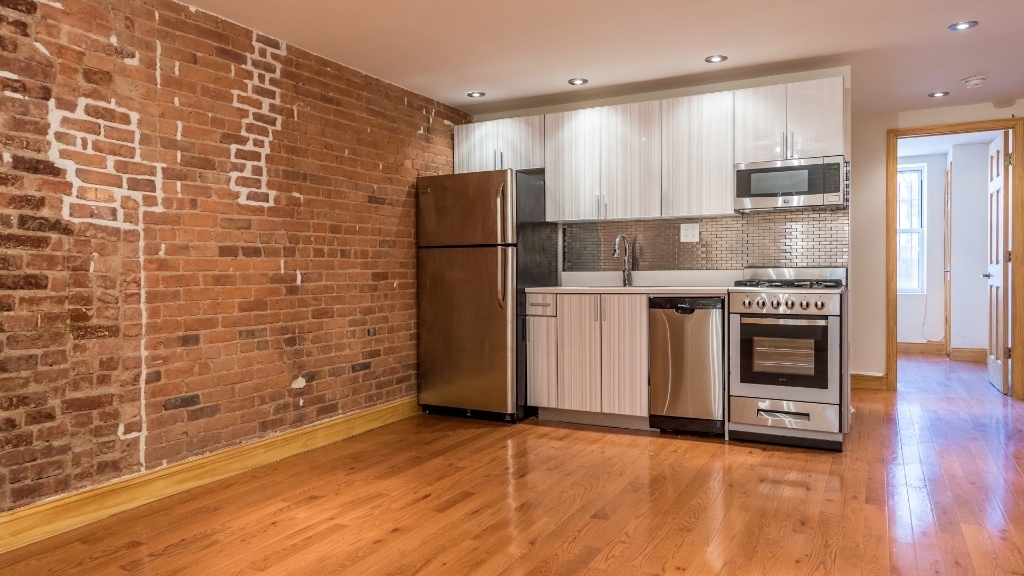 479 Classon Ave - Unit: 1 - Photo 8