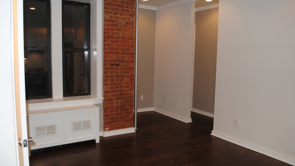 410 Eastern Parkway - Photo 3