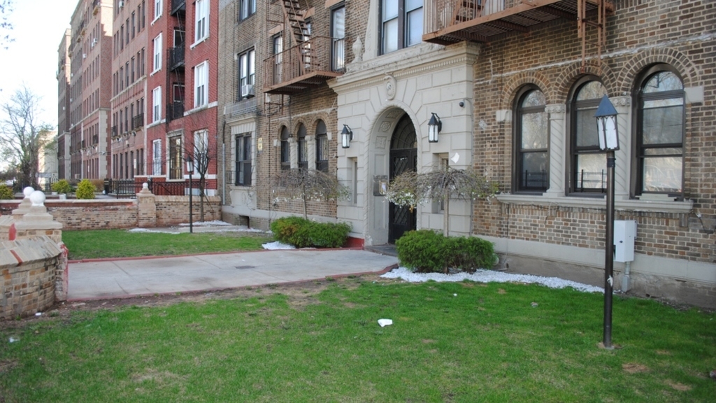 410 Eastern Parkway - Photo 7