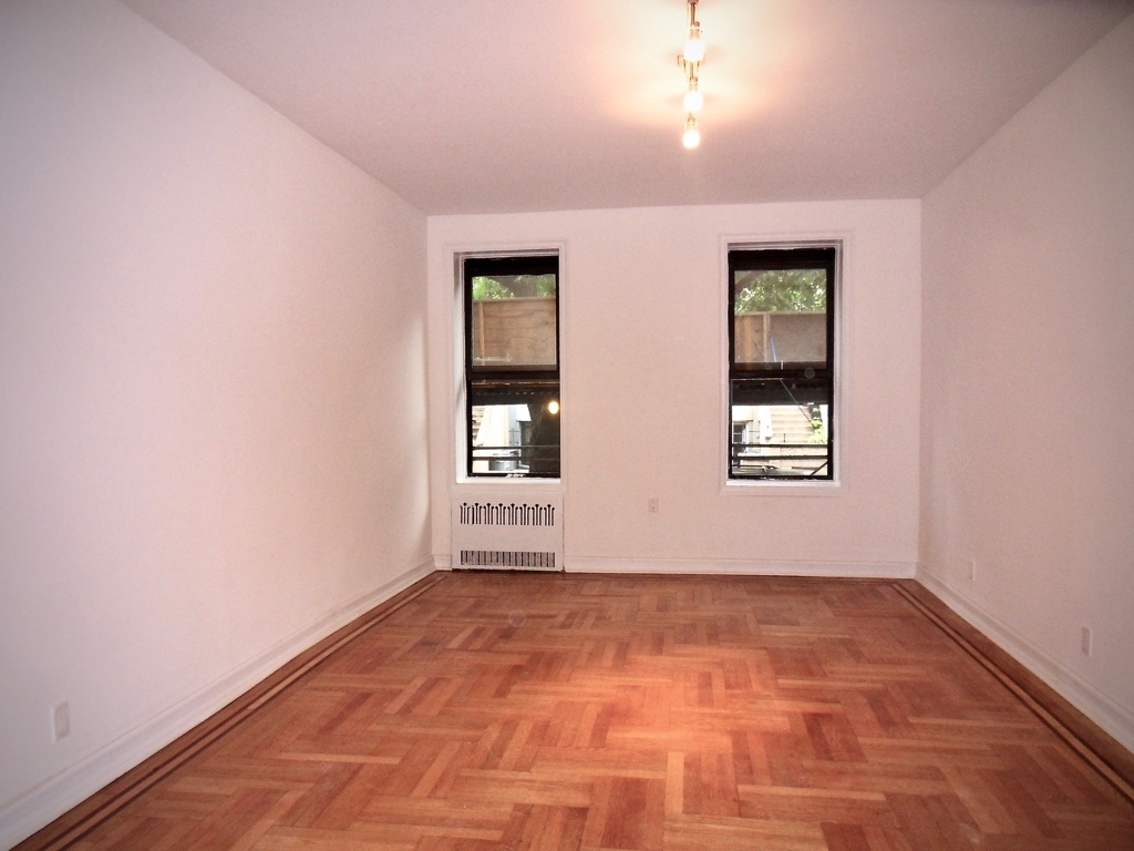 97 Brooklyn Avenue - Photo 4