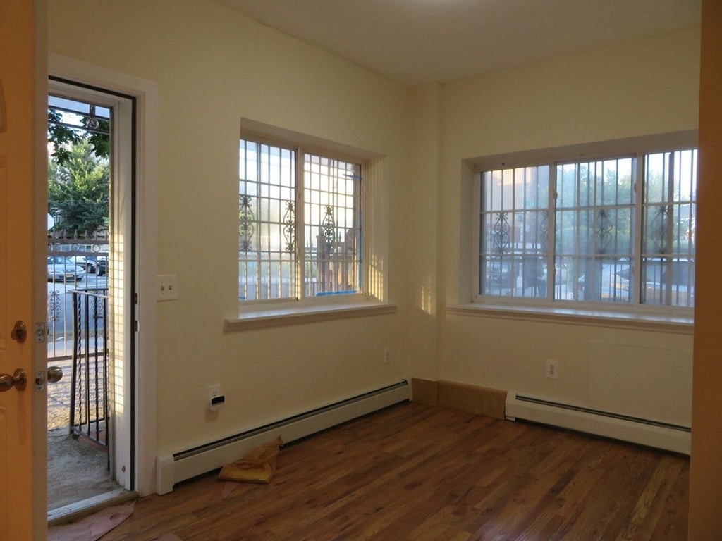 104 East 28th Street - Photo 3