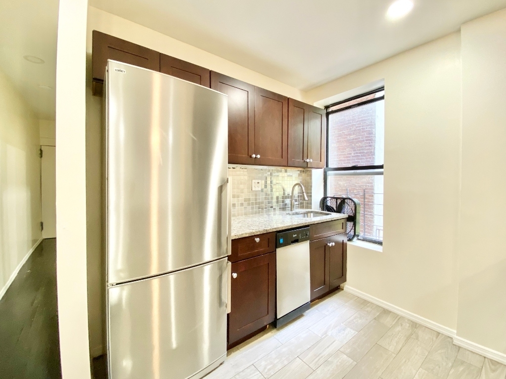 532 West 143rd Street - Photo 3