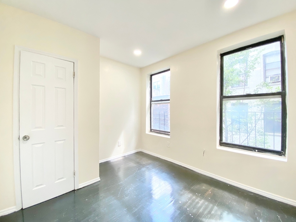 532 West 143rd Street - Photo 5