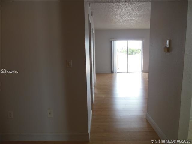 1540 Meridian Ave - Photo 4