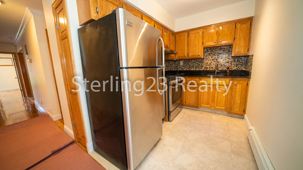 31-28 47th Street - Photo 2