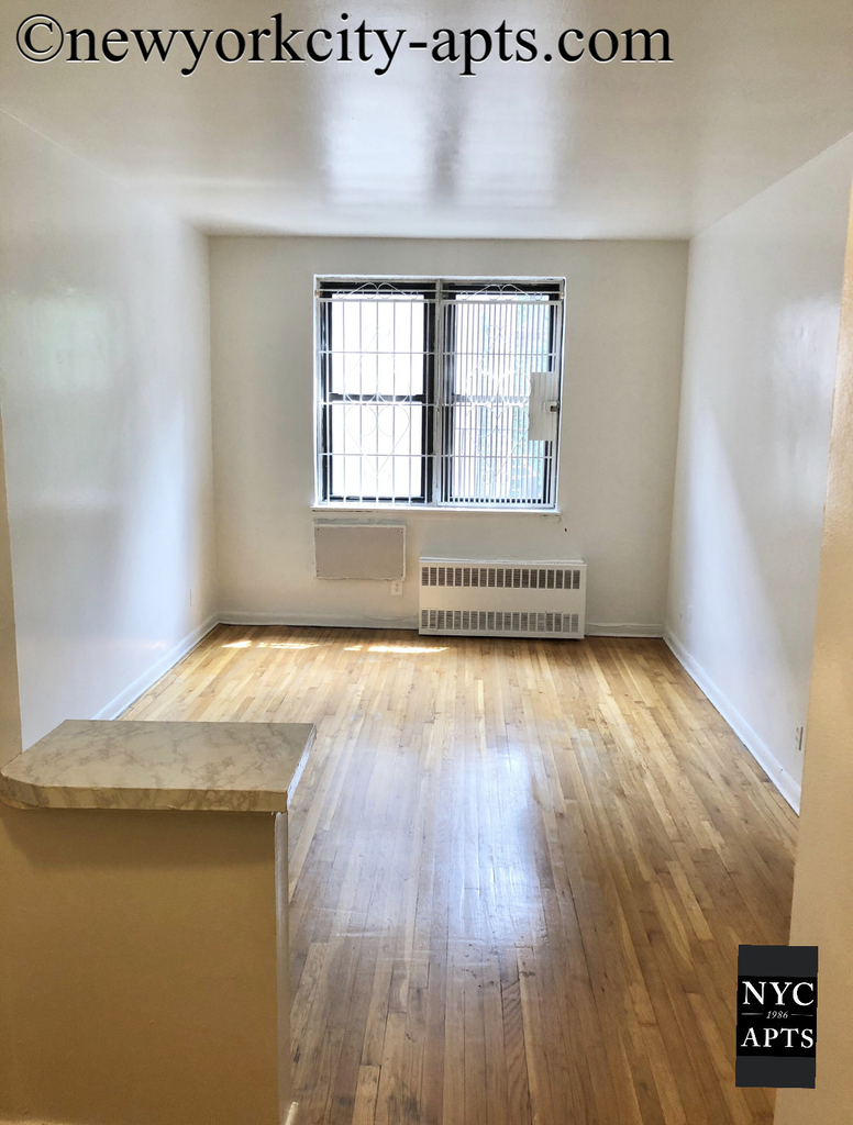 1450 2nd Avenue - Photo 2