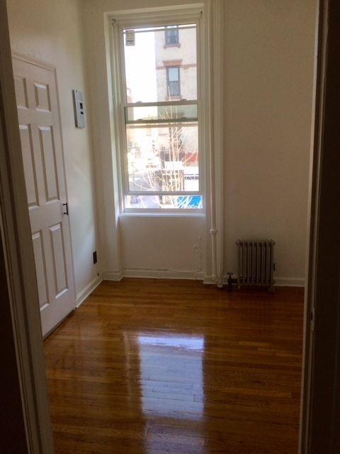 500 Grand Street - Photo 6