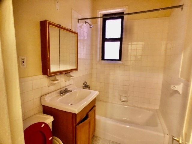 37-41 81st Street - Photo 5