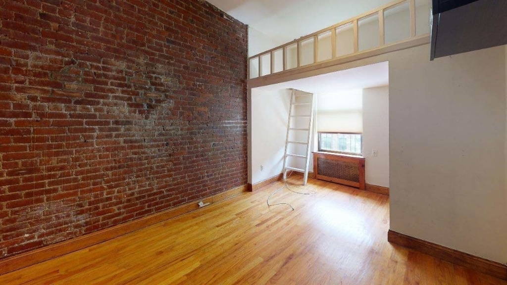 203 West 85th Street - Photo 0