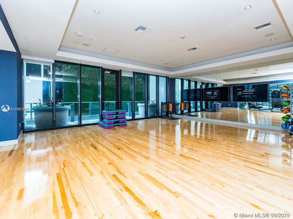 1010 Brickell Ave - Photo 42