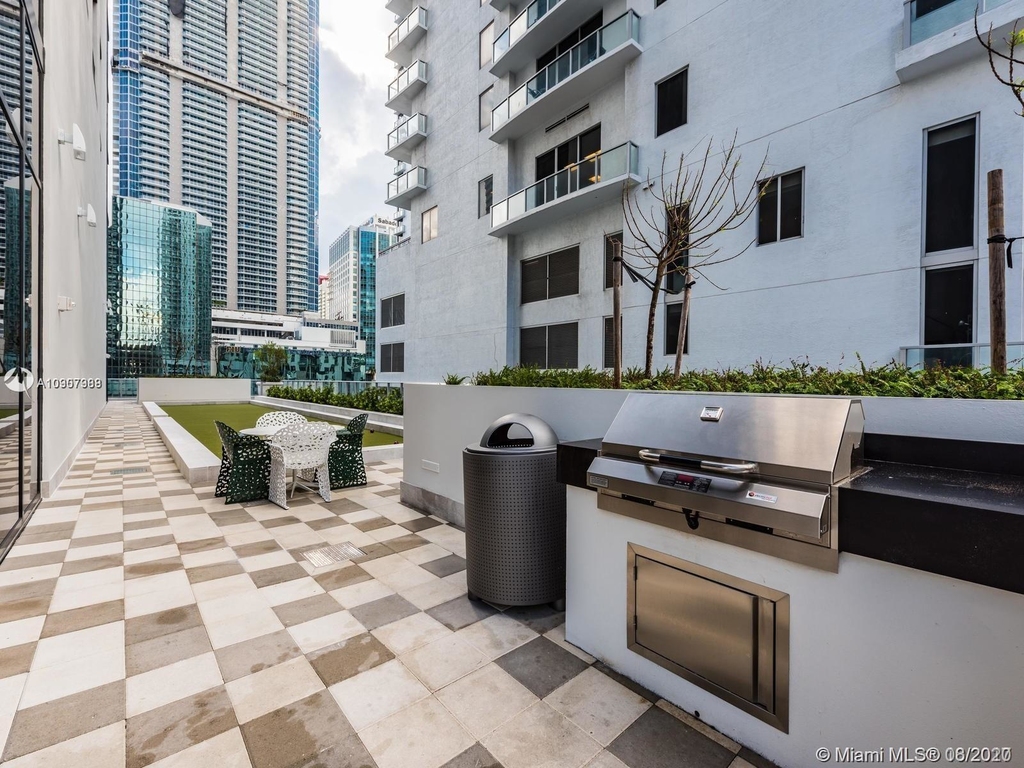 1010 Brickell Ave - Photo 30