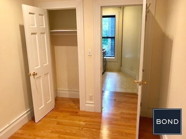 27 Morton St. - Photo 4