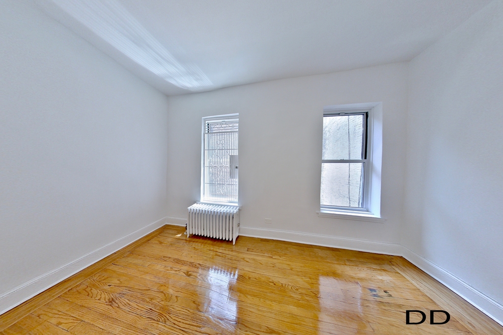 1425 3rd Avenue - Photo 0