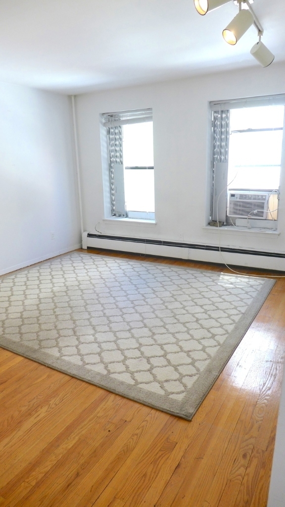 246 East 26th Street - Photo 2