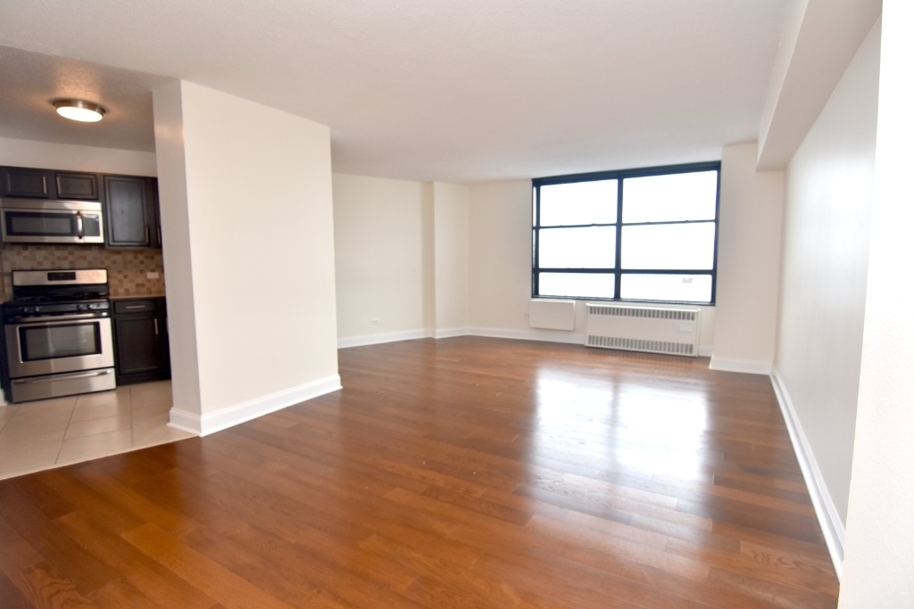 3333 Broadway - Photo 0