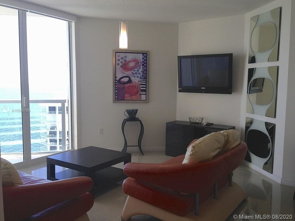 16699 Collins Ave - Photo 6