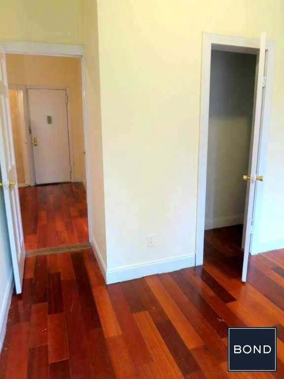 789 Ninth Avenue - Photo 1