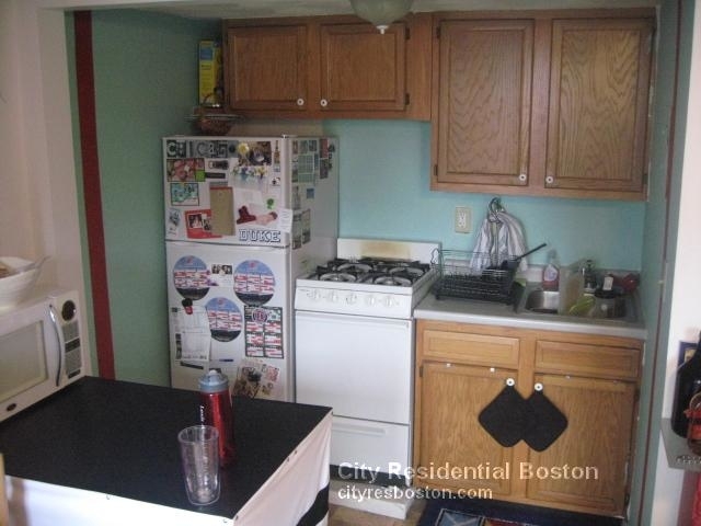 238 Cambridge St. - Photo 2