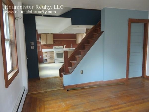 354 Hurley St. - Photo 4