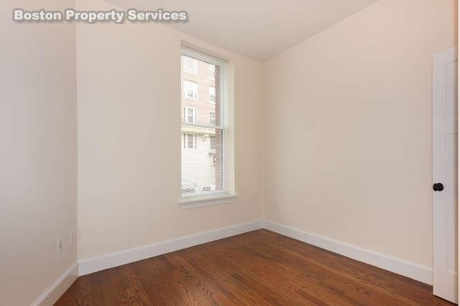 493 Commonwealth Ave. - Photo 2