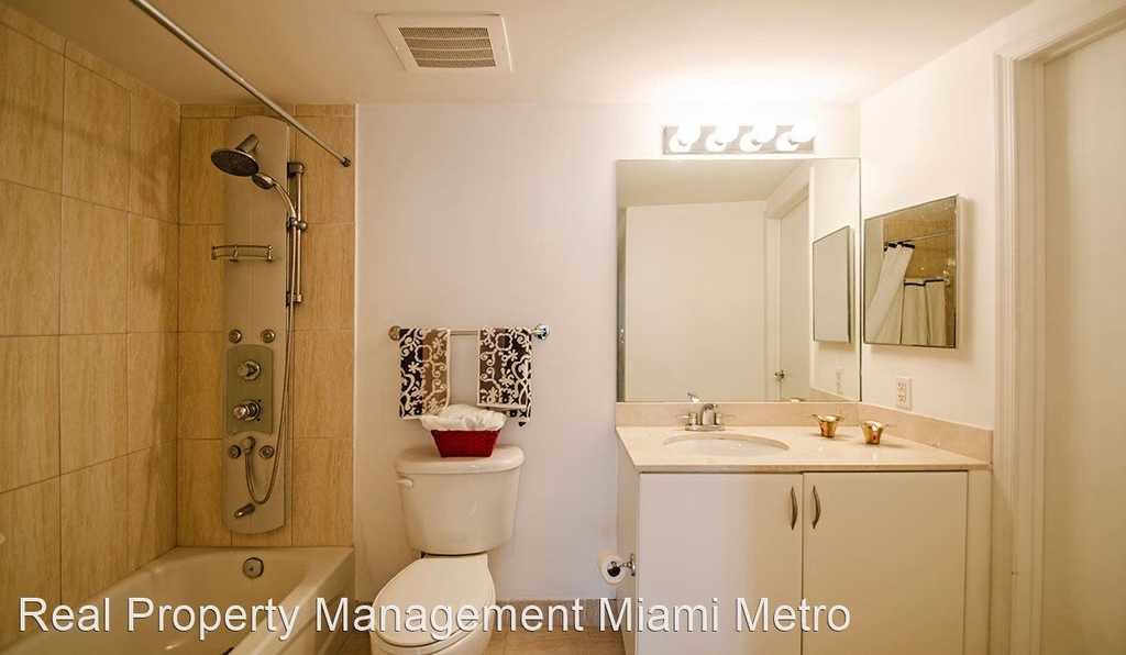 1750 N Bayshore Dr. #3204 - Photo 4