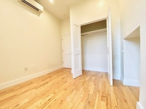 338 Clifton Place - Photo 2