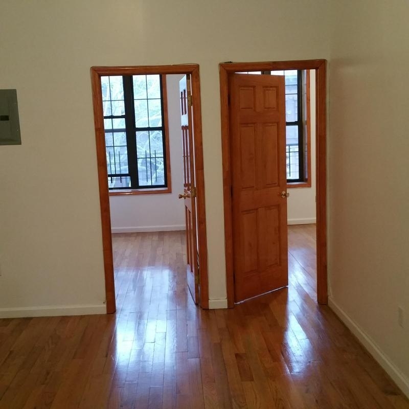 446 Hancock Street - Photo 2