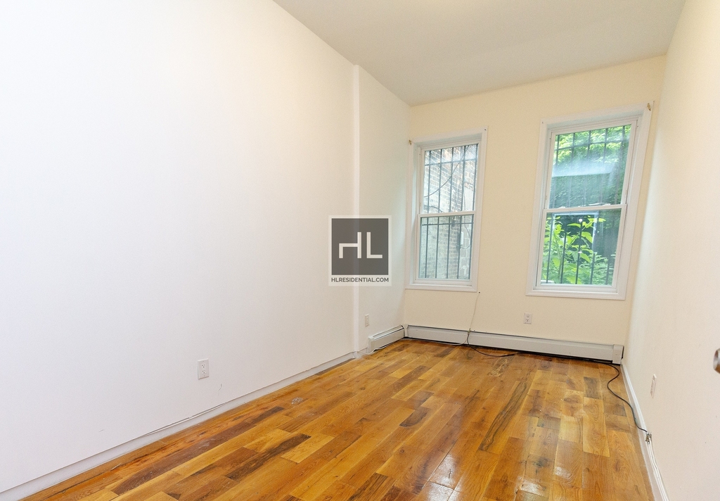 1611 Nostrand Avenue - Photo 4