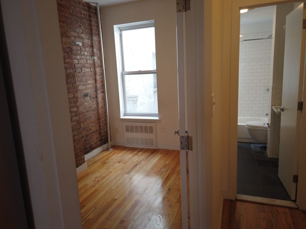 310 East 74th Street - Photo 5