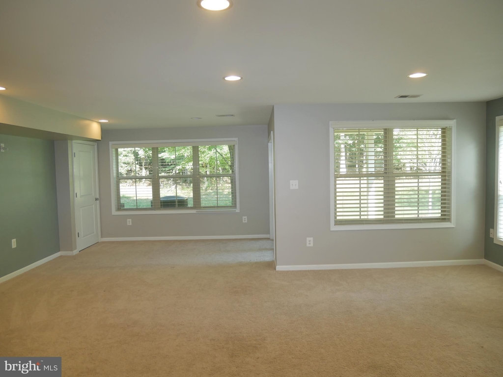 23289 Tradewind Drive - Photo 35