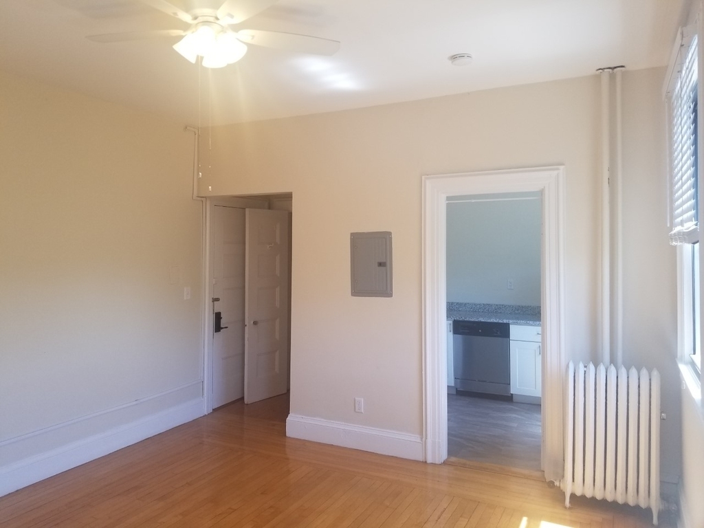 1470 Beacon St. - Photo 9