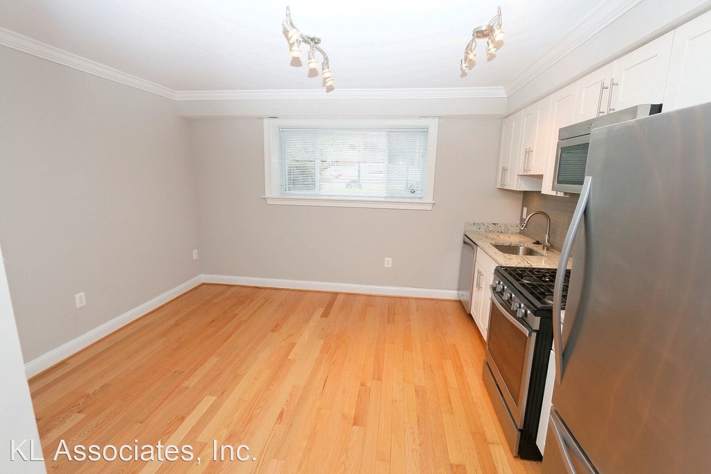 1810 Vermont Avenue Nw - Photo 5