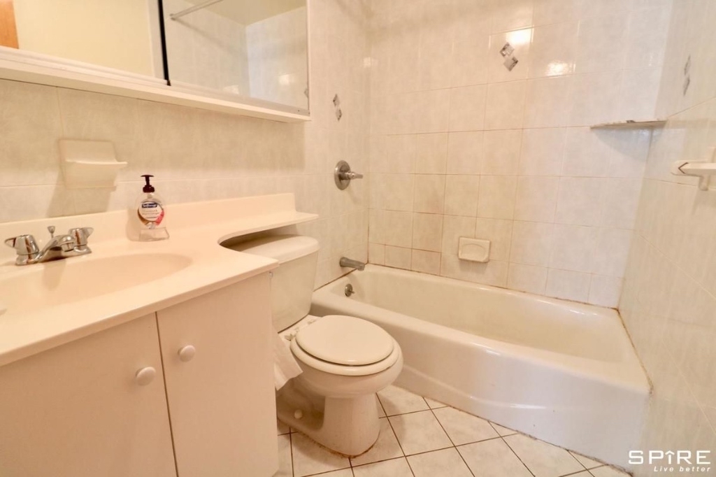 255 West 94th Street - Photo 6