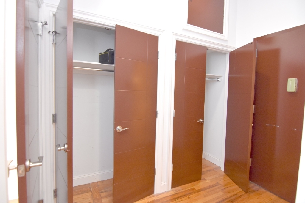 207 West 121st Street - Photo 8