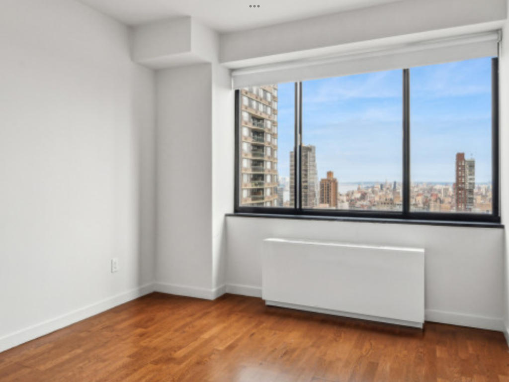 407 Park Avenue South - Photo 3