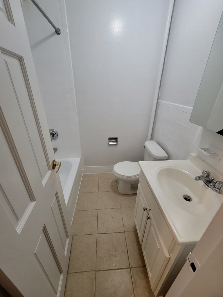 312 West 87th - Photo 6