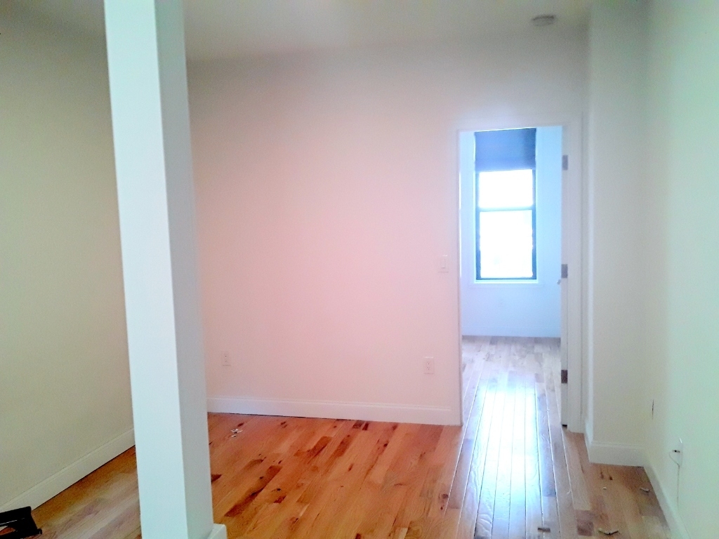 228 East 36th Street - Photo 3