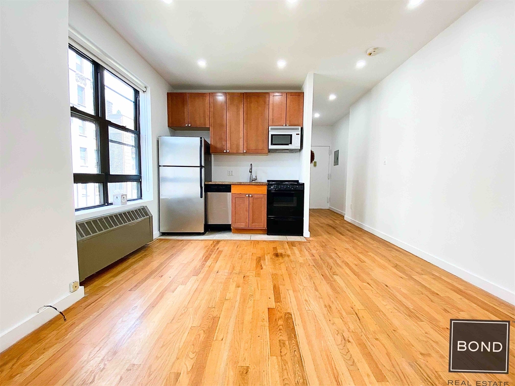 256 W 108th Street - Photo 1