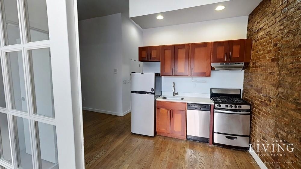 609 Nostrand Avenue - Photo 8