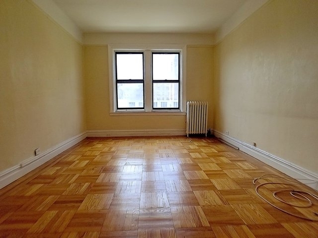 8 Magaw Place - Photo 1