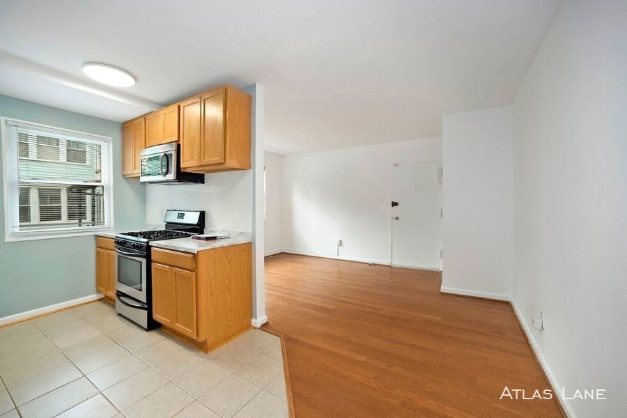 526 Kenyon St Nw - Photo 18