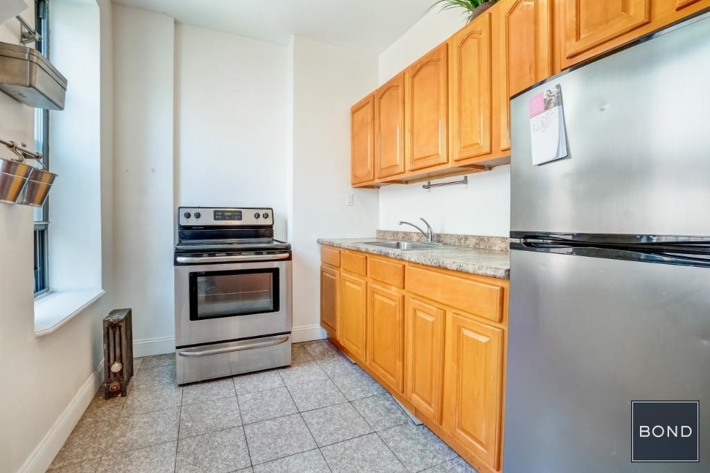 230 WEST 123RD STREET - Photo 3