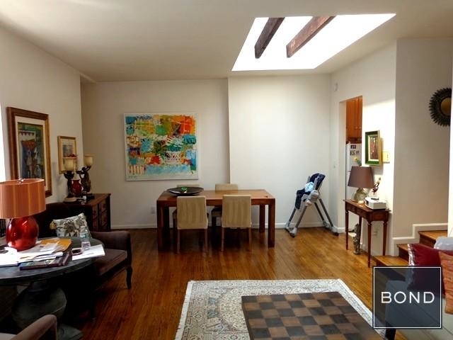 226 West 21st Street - Photo 2