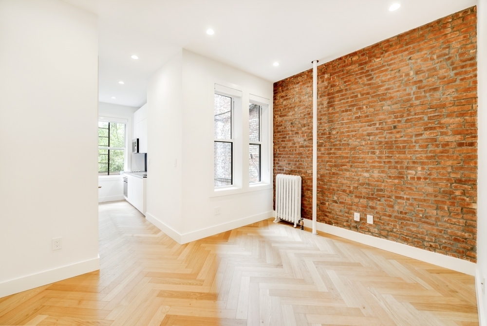 182 Prospect Park West - Photo 2