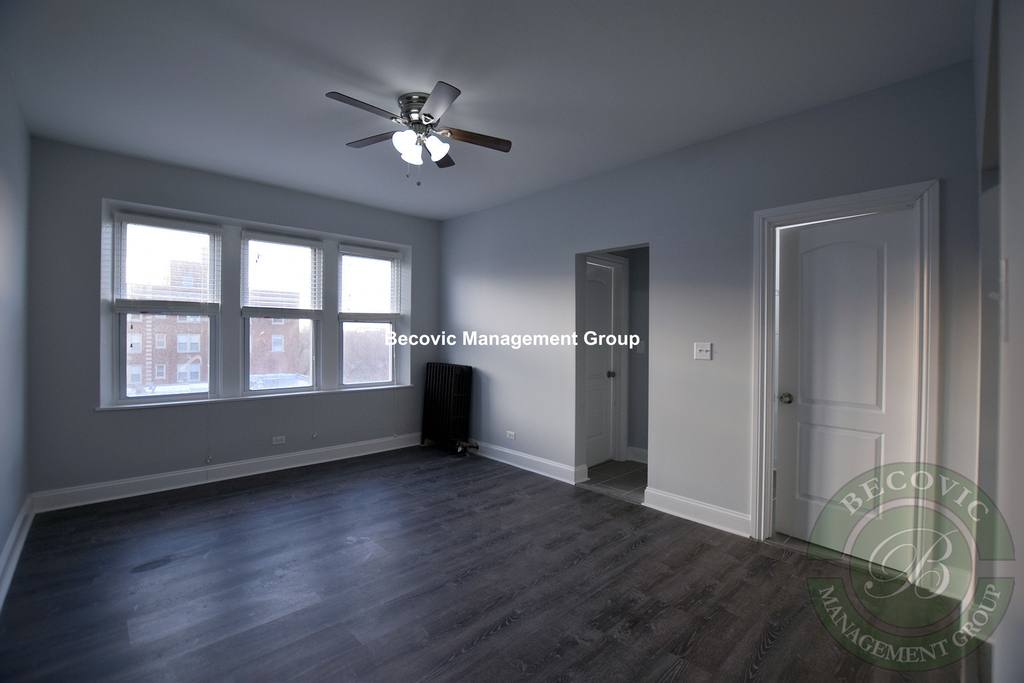 1608 West Sherwin Ave. - Photo 0